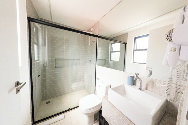 Room 50 of 68