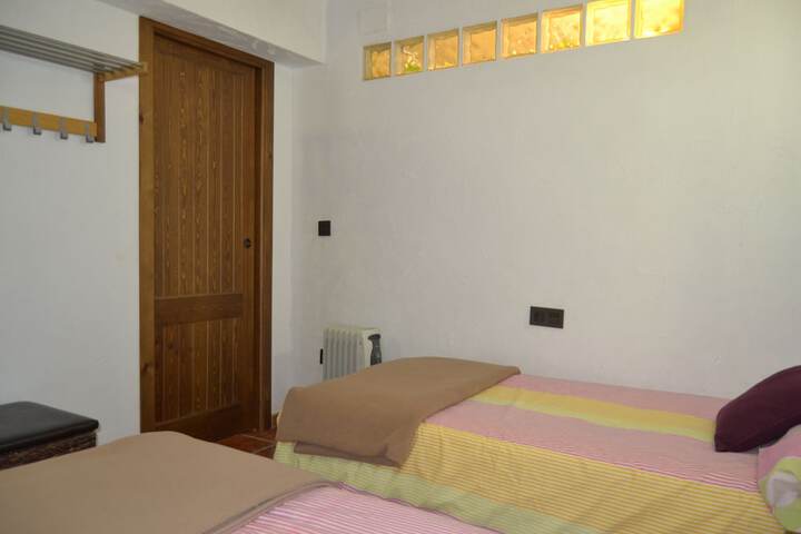 Room 23 of 67