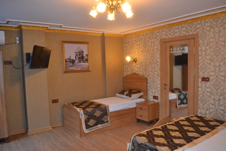 Room 31 of 31