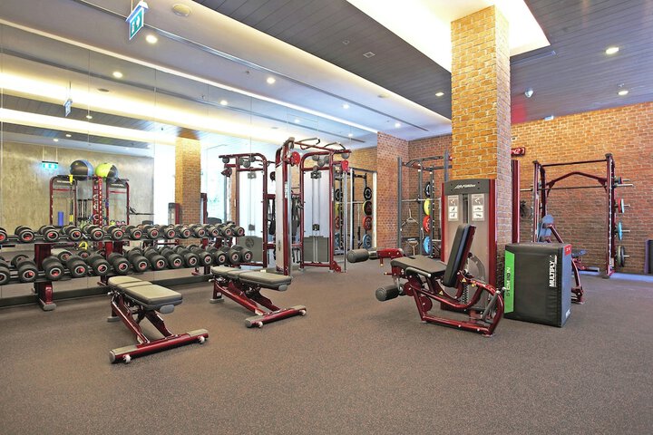 Health and Fitness 64 of 183