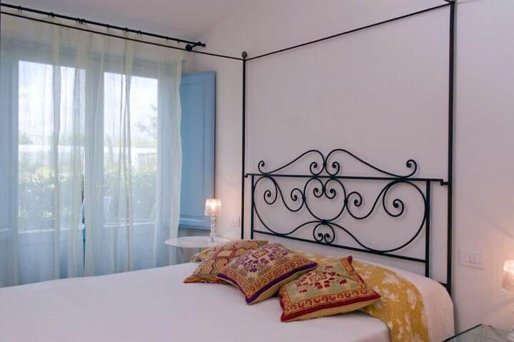 Room 56 of 141