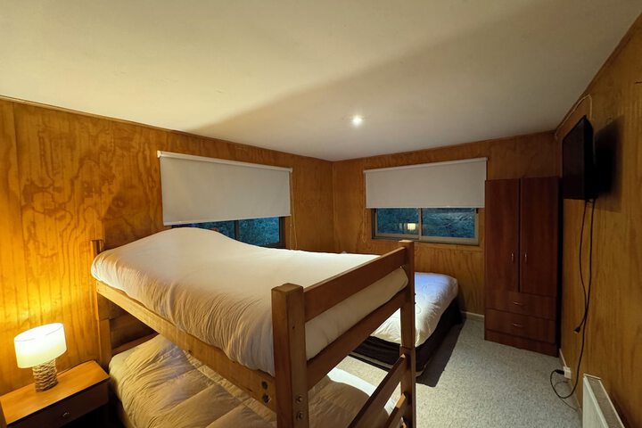 Room 28 of 96