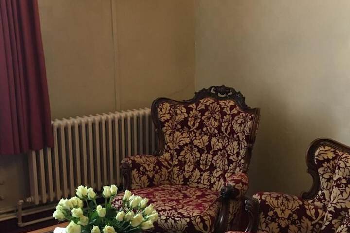 Room 22 of 47