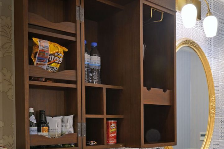 Room 17 of 95