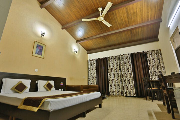 Room 9 of 46