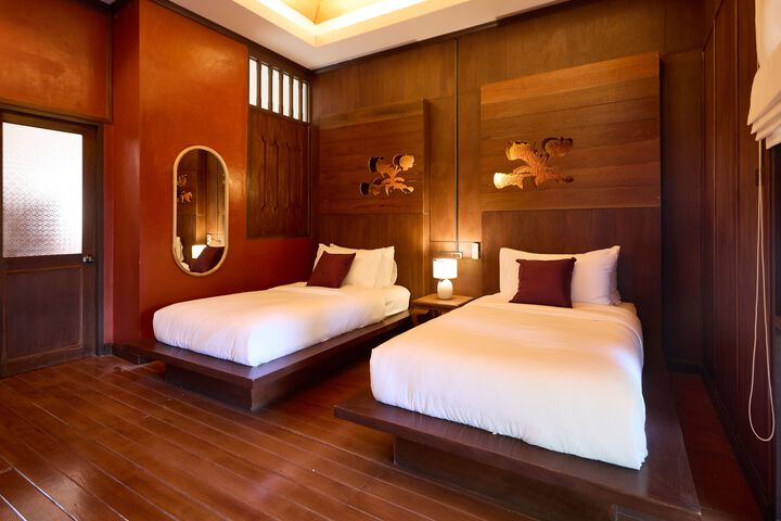 Room 19 of 29