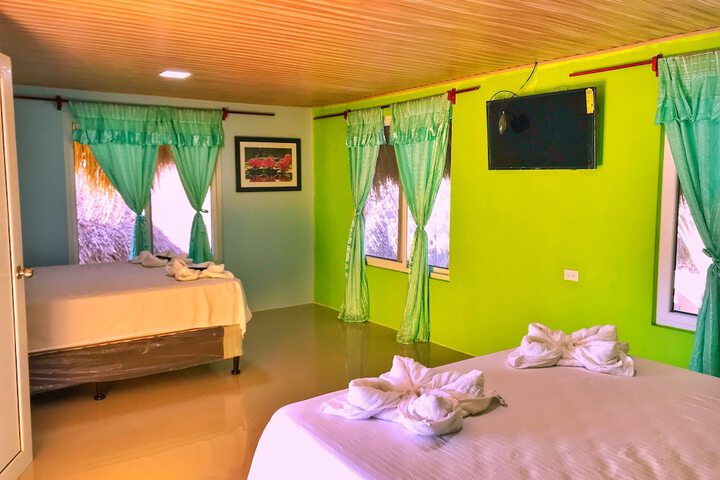 Room 6 of 29