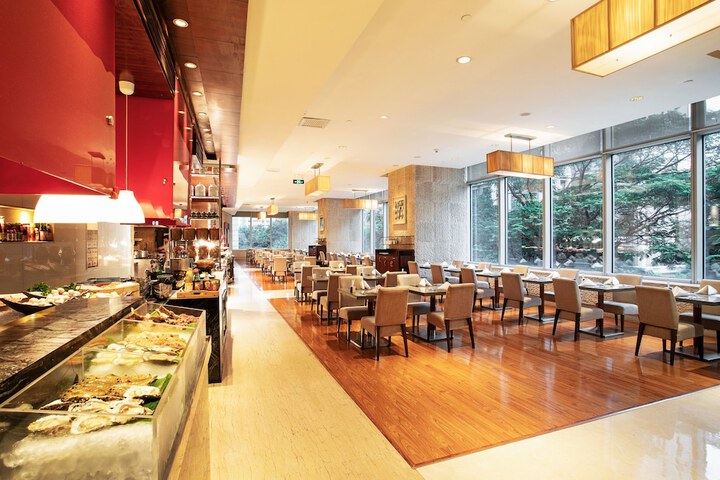 Dining 116 of 152