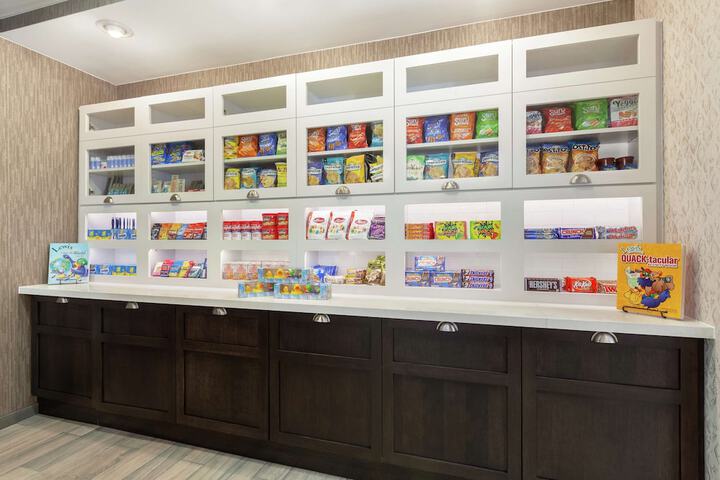 Snack bar