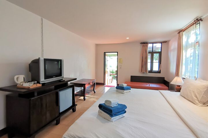 Room 18 of 60