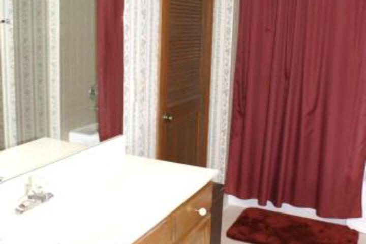 Holly 3 Condo in Blowing Rock, NC