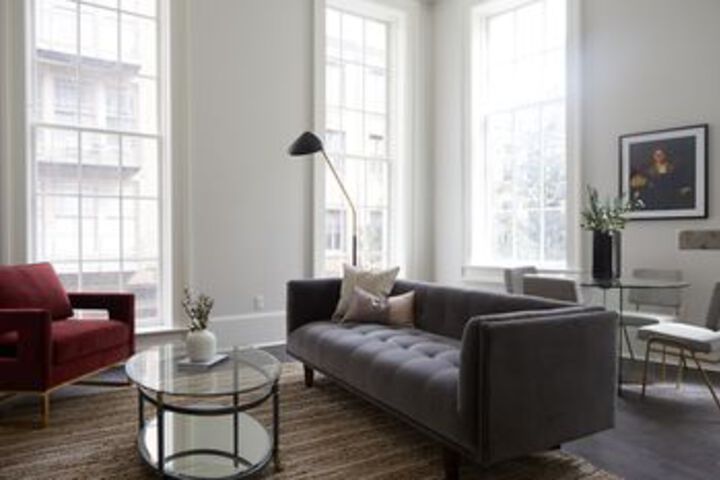 Incredible 2BR in C.B.D. by Sonder