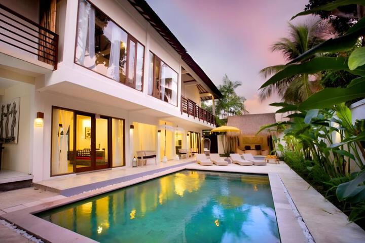 The Royal Palm Villa