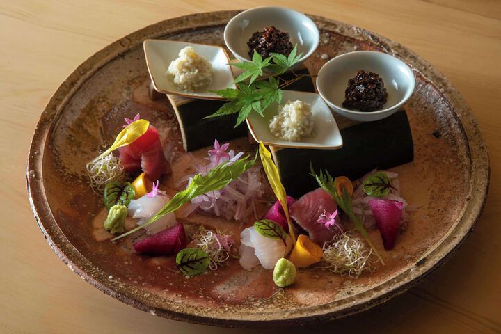 Dining 109 of 134