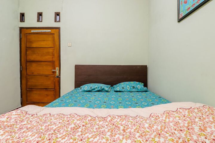 Room 18 of 33