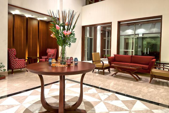 Hotel Interior 6 of 39