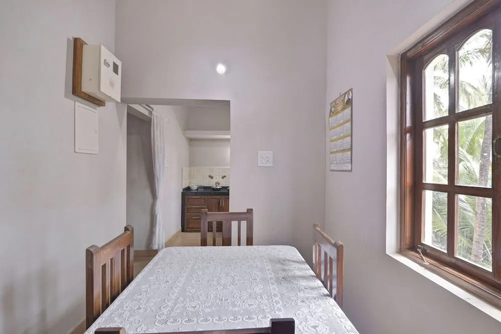 Oyo 22108 Home Field View 2Bhk Majorda