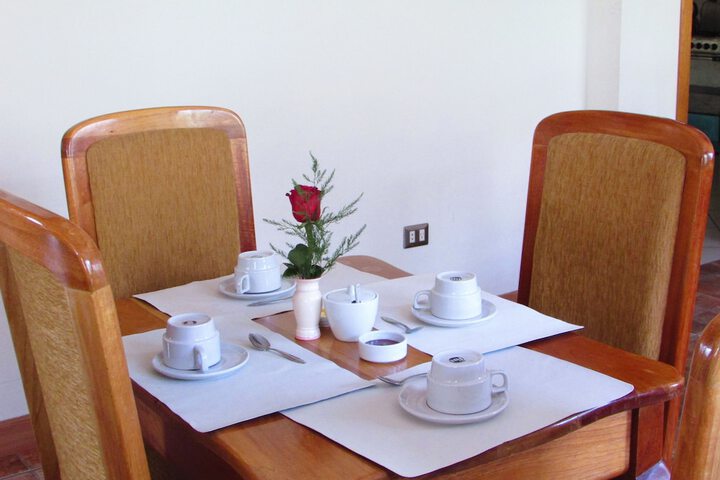 Breakfast/Coffee Service 29 of 33