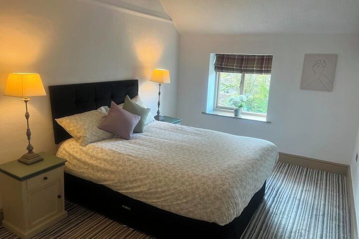 Room 8 of 31