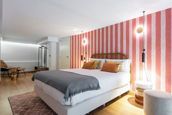 Room 11 of 62