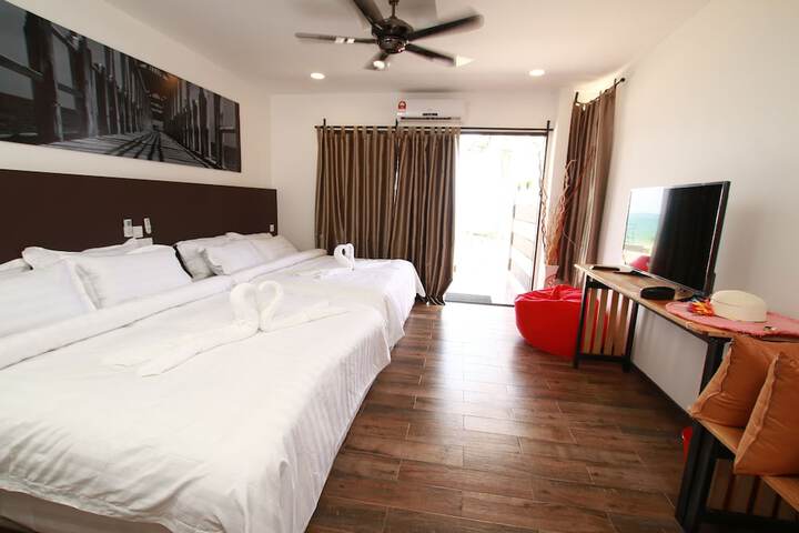 Room 40 of 147