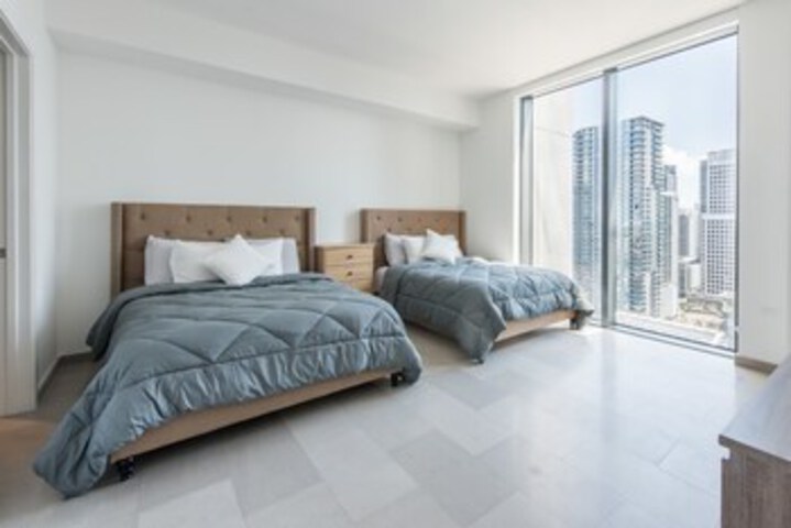 Room 5 of 55
