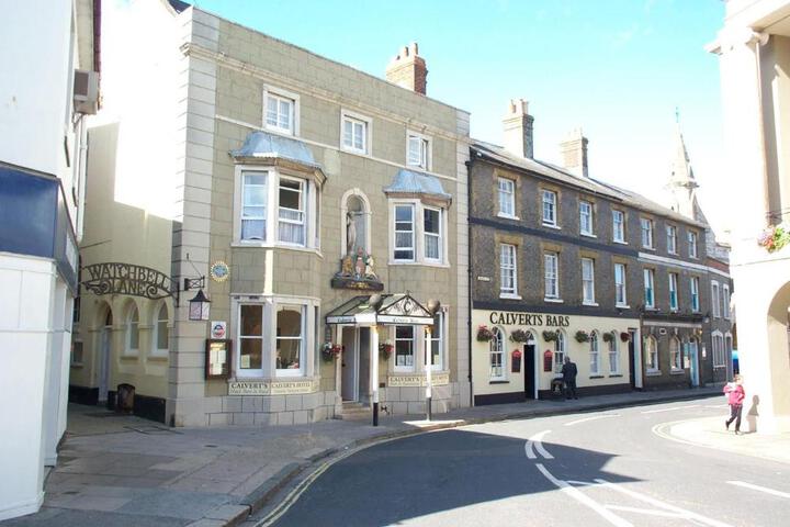 Photo of Calverts Hotel - Newport Isle of Wight - CAR FERRY TICKET from 109 Pounds