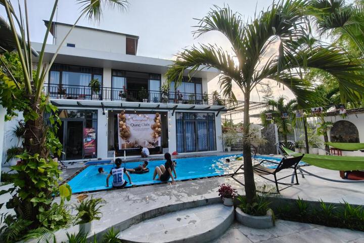 Hugo Homestay