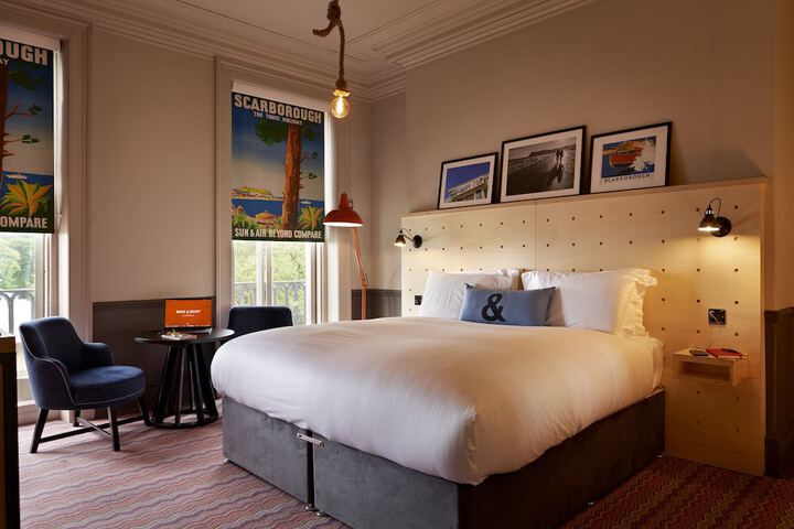 Room 6 of 60