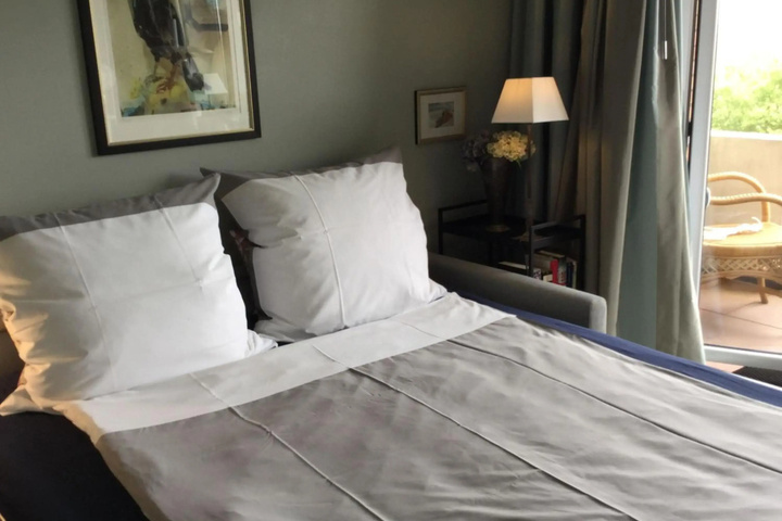 Room 2 of 14