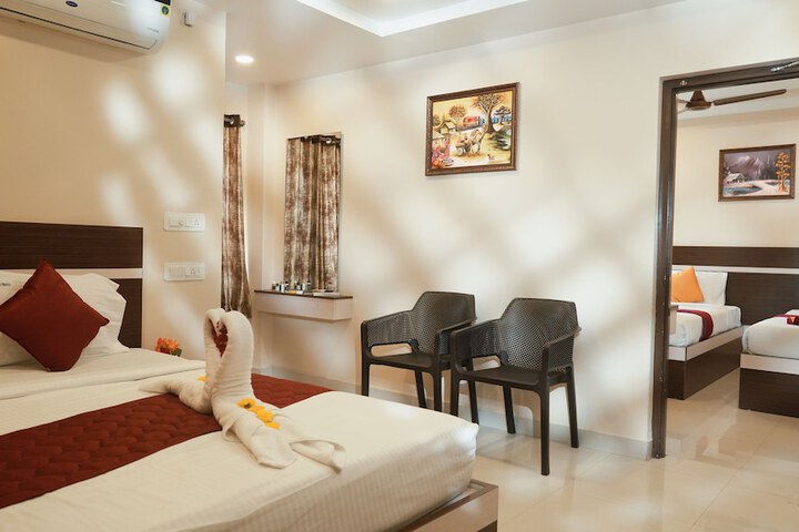 Room 12 of 21