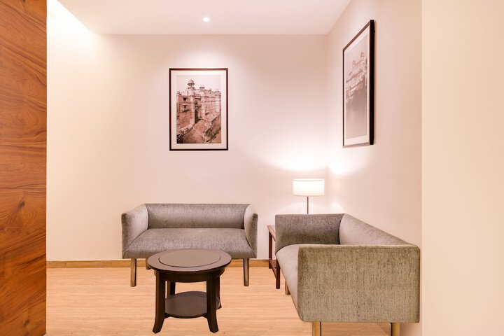 Room 29 of 60
