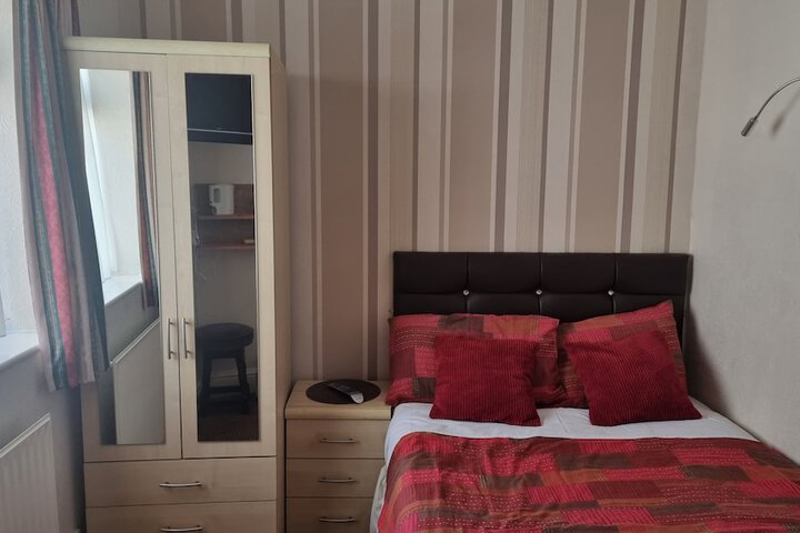 Room 37 of 55