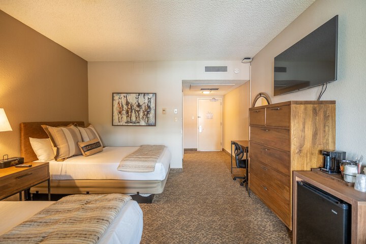 Room 5 of 27