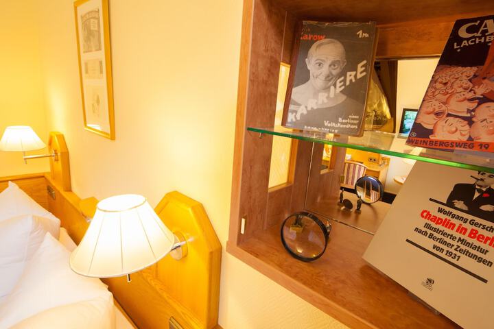 Room amenity