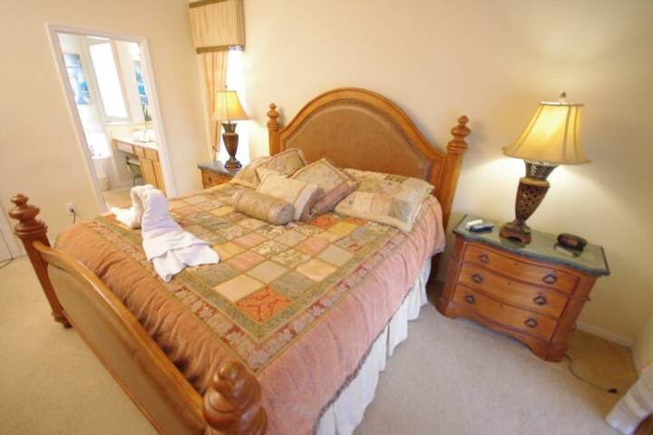 Room 16 of 46