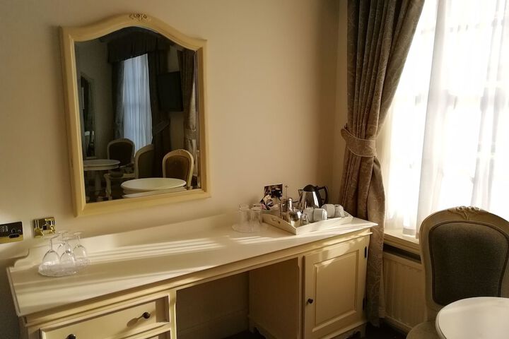 Room 39 of 132