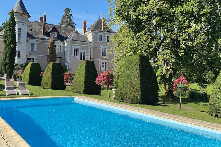 Pools & Facilities