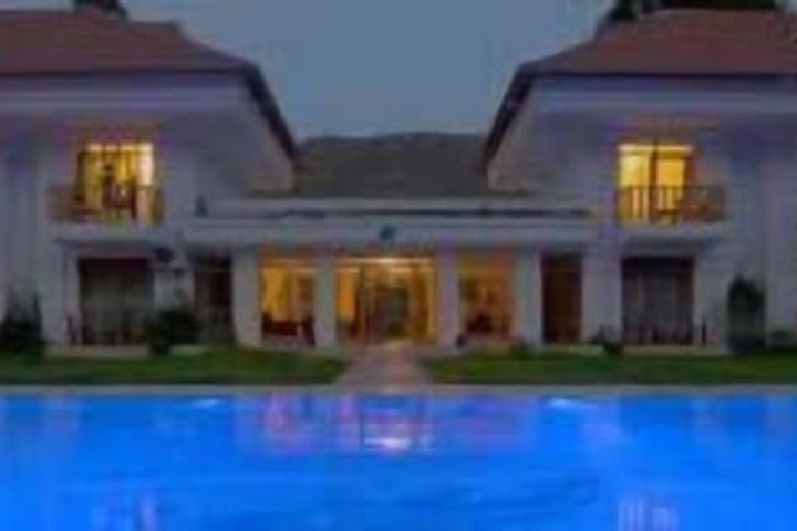 Pool 22 of 38