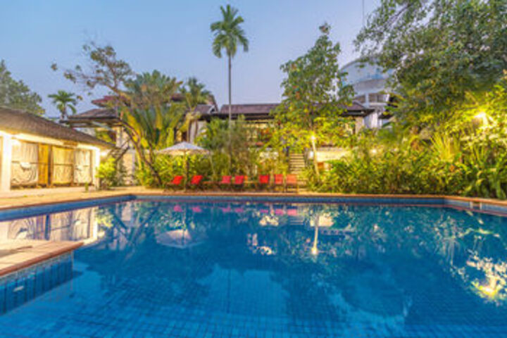 Pool 54 of 66