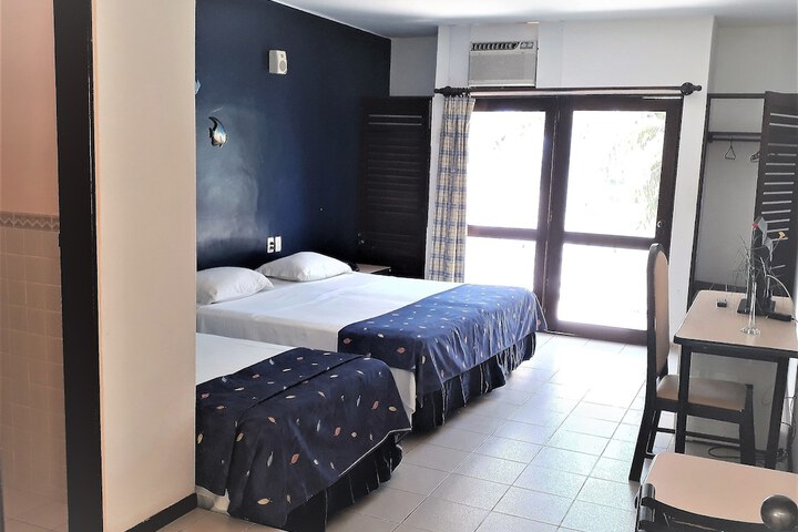 Room 4 of 46