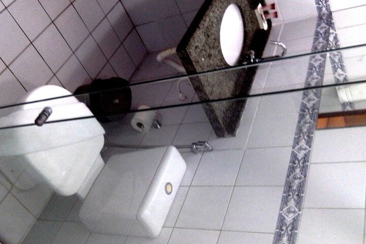 Clean Restrooms