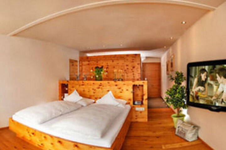 Room 14 of 47