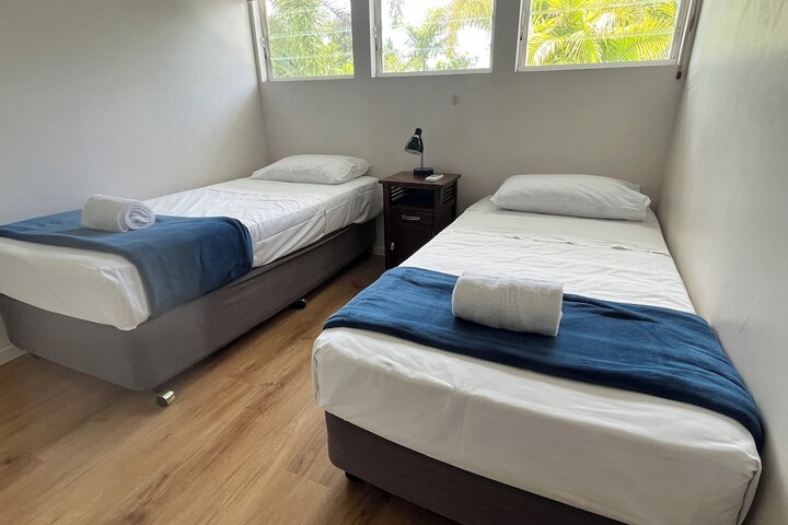 Room 8 of 91