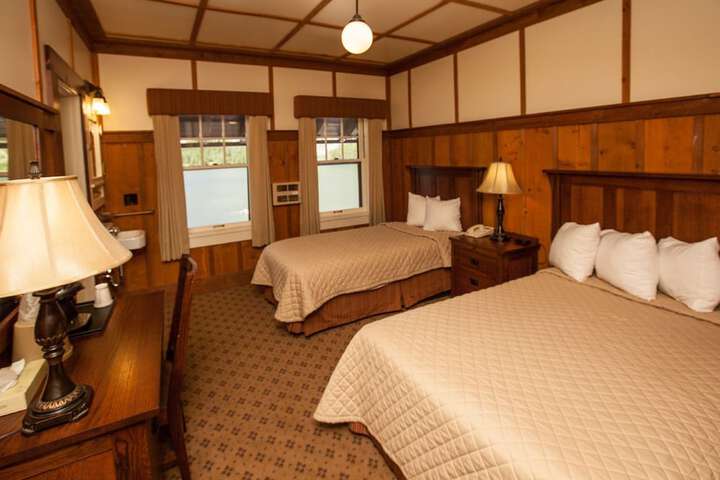 Room 6 of 26