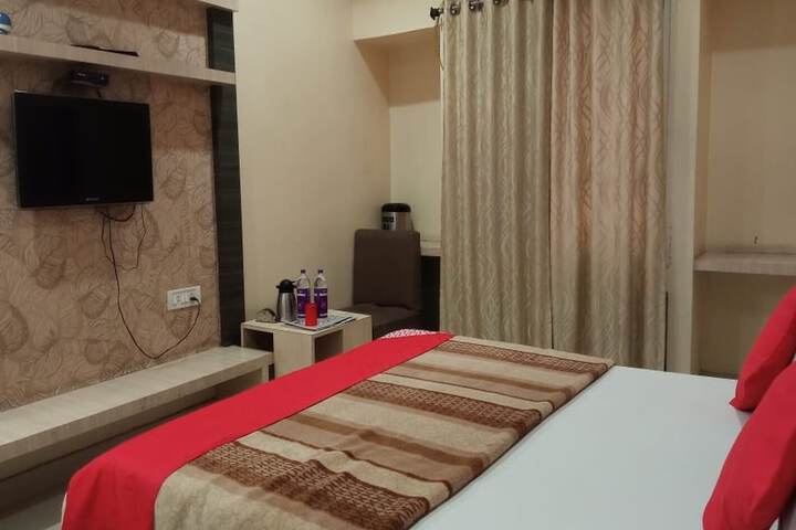 Room 14 of 27