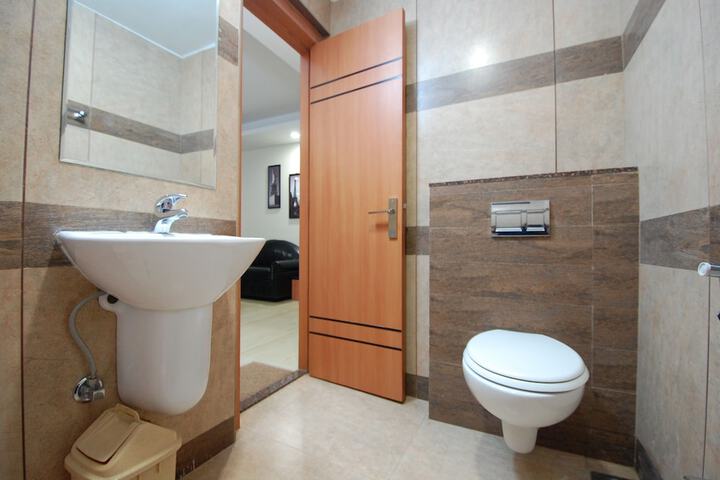 Room 18 of 20