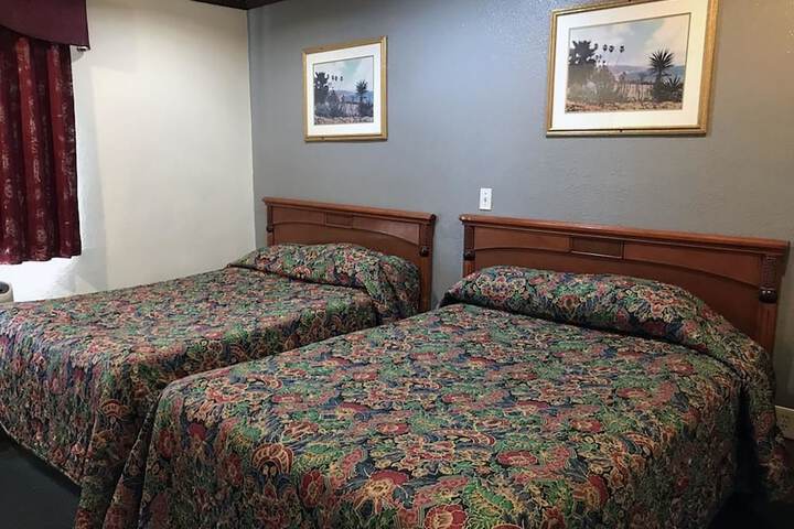 Room 4 of 46