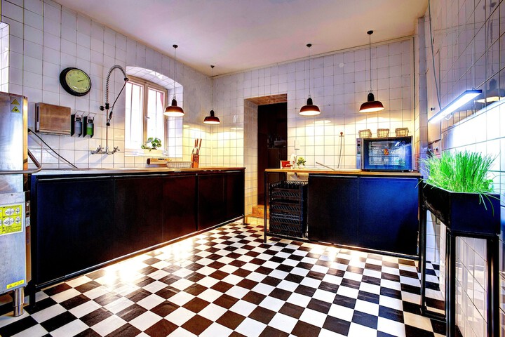 Dining Photos