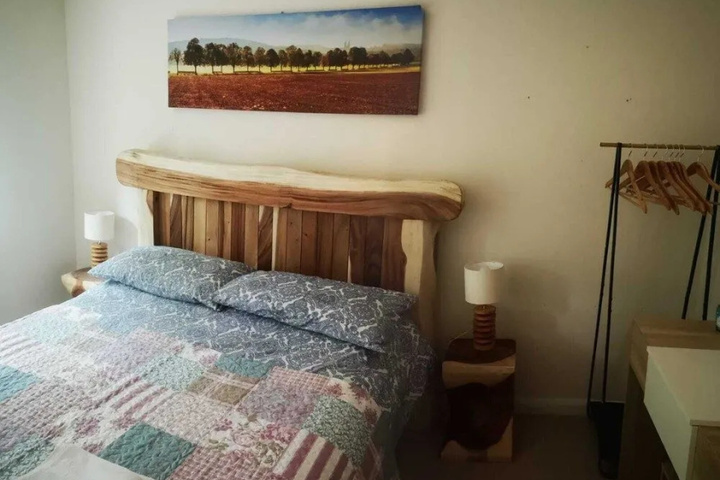 Room 2 of 14